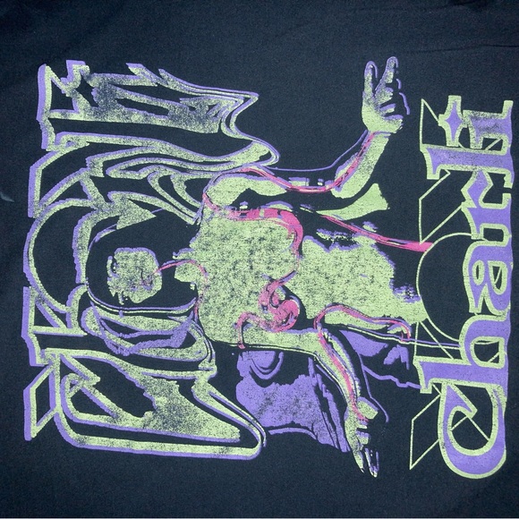 Urban Outfitters ‘Charli’ Band Tee - Picture 4 of 4